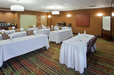Hotel Hampton 3*