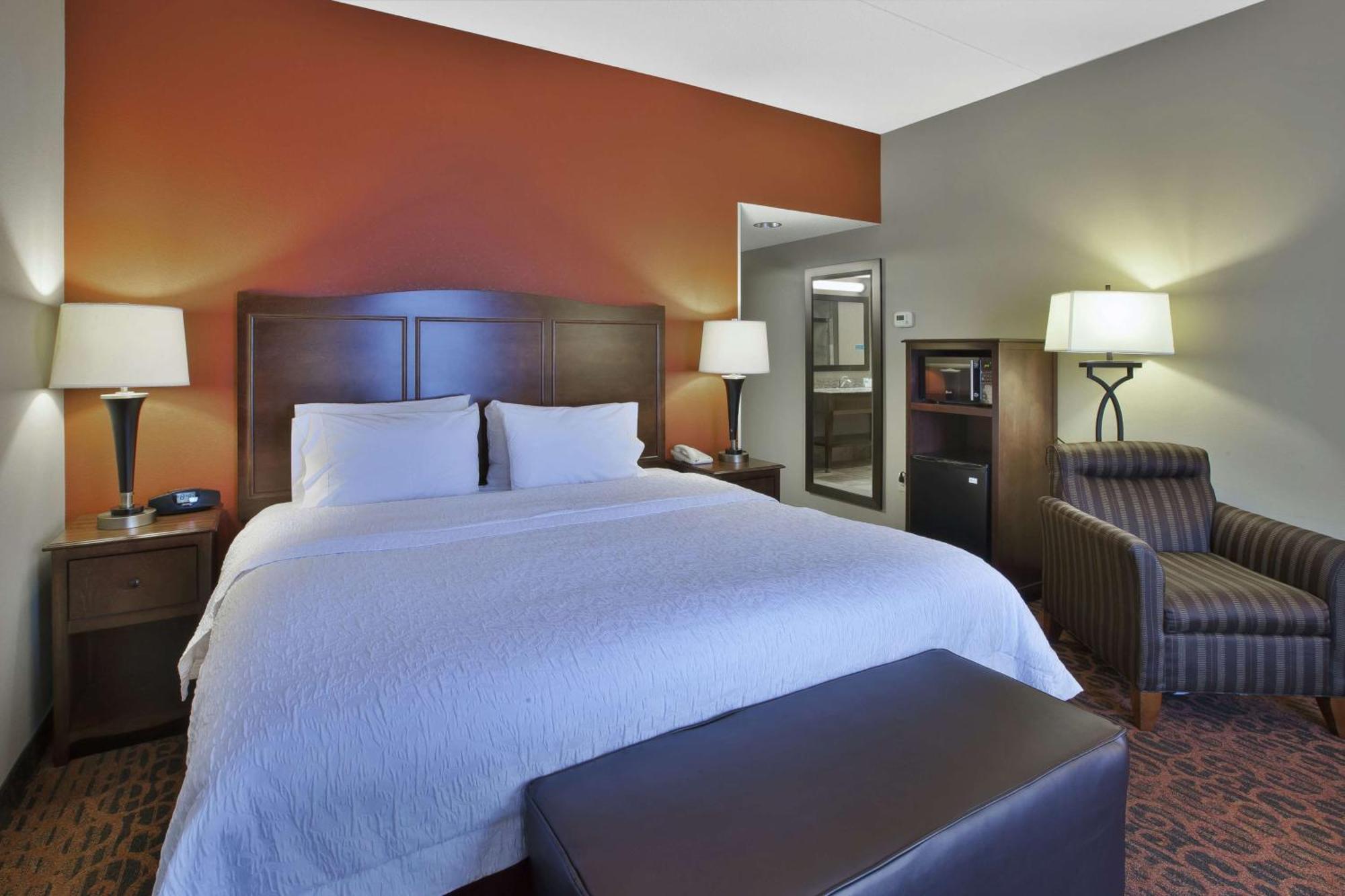 Hampton Hotel 3*
